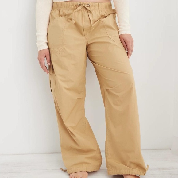 Aerie Avenue Baggy Cargo Pants - Picture 1 of 8